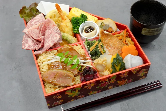 謹製 鴨重と和牛ロースト、天ぷらの極上膳