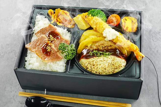 温まる!黒毛和牛焼肉、とろけるチーズハンバーグと有頭エビフライ弁当